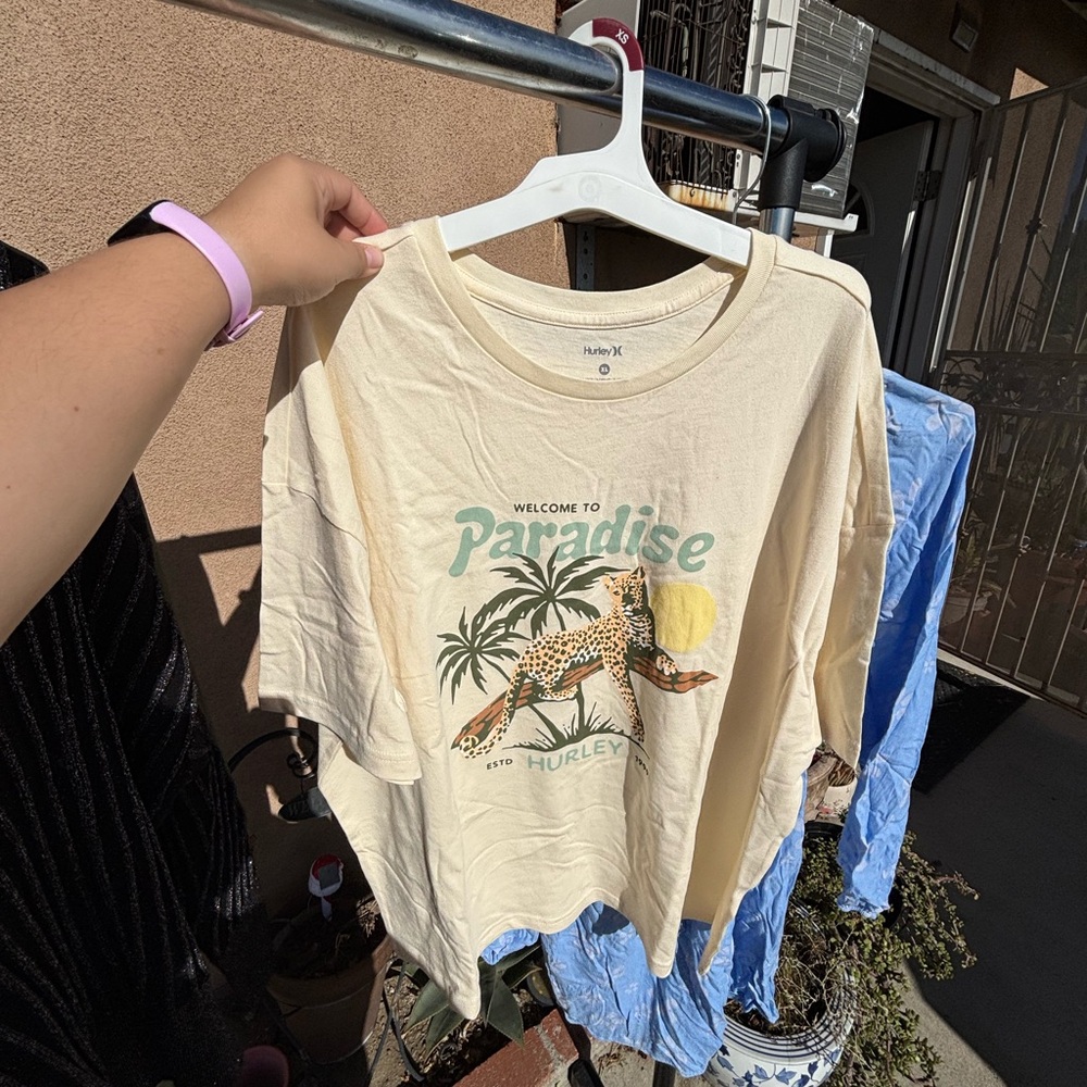Hurley Beige Paradise Graphic Tee